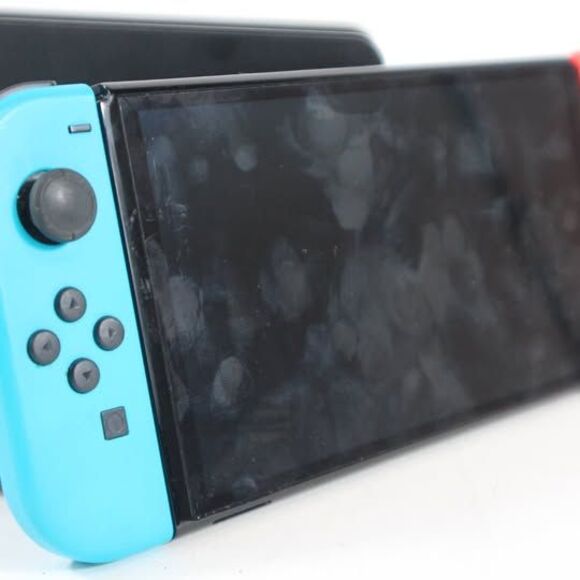 NINTENDO SWITCH OLED